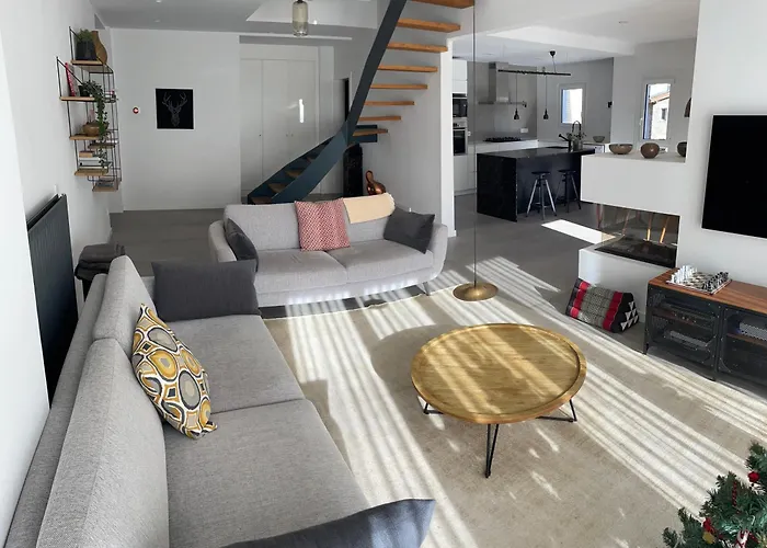 Unique Duplex